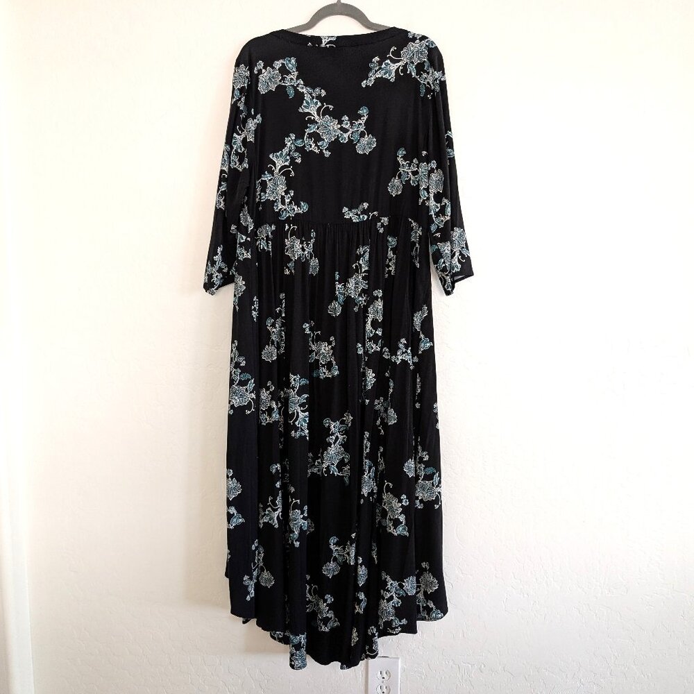 TORRID Dress 2 Black Floral Maxi High Low Hem V Neck 3/4 Sleeve Button Front - Picture 5 of 16